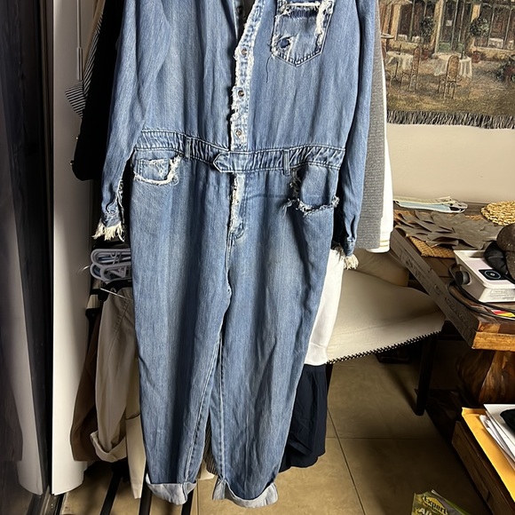 Distressed denim jumpsuit button down front - Picture 2 of 4